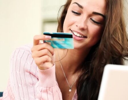 How to Properly Use Credit Cards