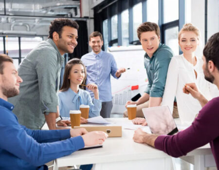 Side-Hustles-That-Pay-Daily-Online